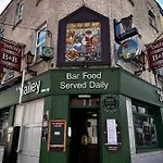 The Bailey Gastro Bar & Inn *