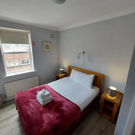 Bed and Breakfast The Bailey Gastro Bar Άθλον