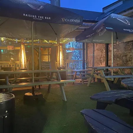 The Bailey Gastro Bar את'לון