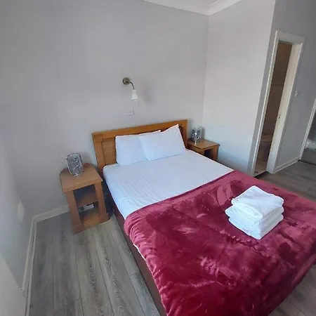 The Bailey Gastro Bar Άθλον