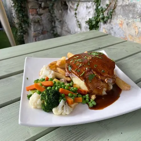 The Bailey Gastro Bar את'לון