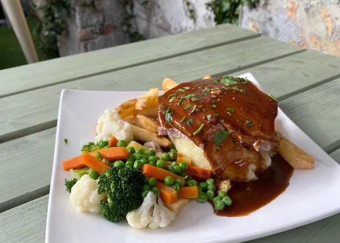 The Bailey Gastro Bar & 애슬론