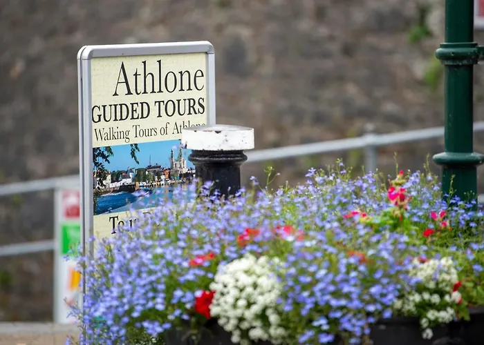 The Bailey Gastro Bar & 애슬론